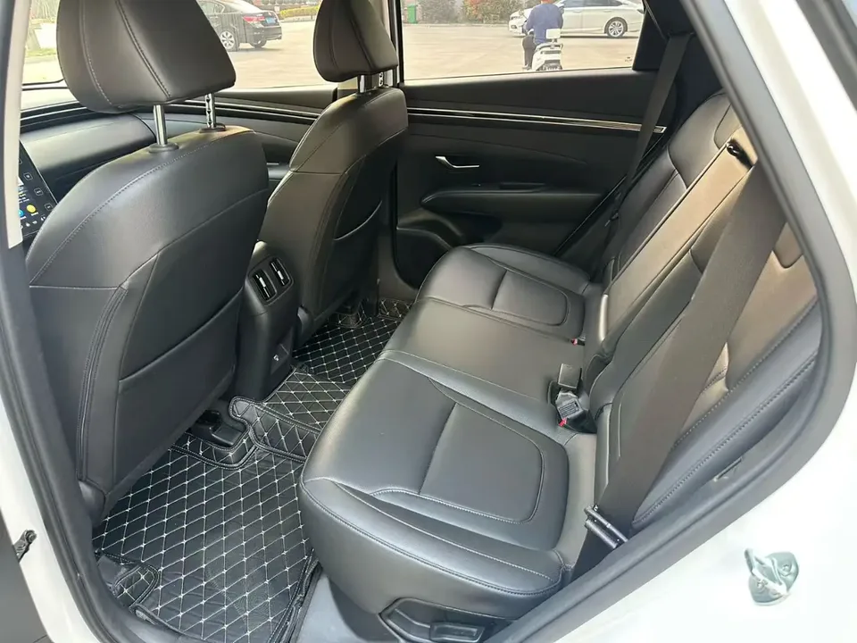 Hyundai tucson l Tucson 2023 Tucson L 1.5T DLX 2WD Luxury Edition 2024 — миниатюра 3
