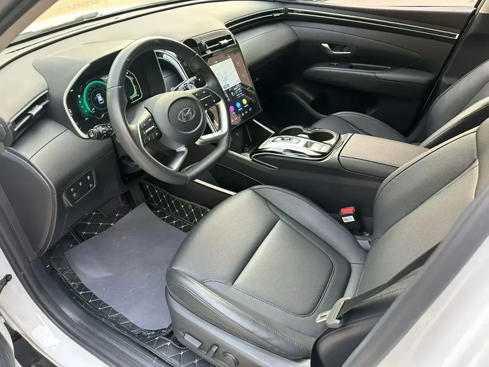 Hyundai tucson l Tucson 2023 Tucson L 1.5T DLX 2WD Luxury Edition 2024 — миниатюра 5
