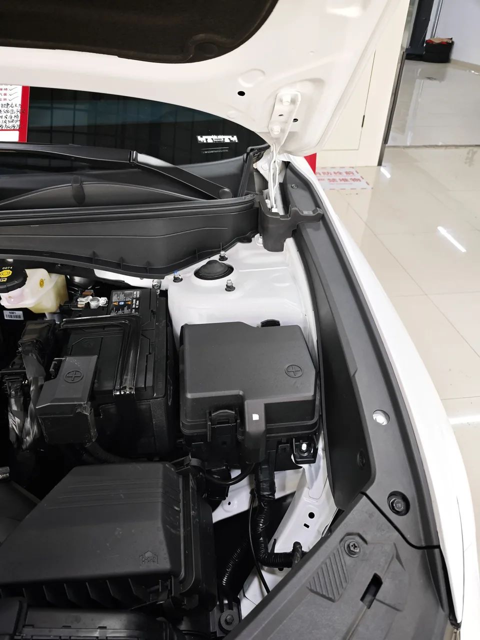 Hyundai tucson l Tucson 2025 Tucson L 1.5T GLX Elite Edition 2025 — миниатюра 3