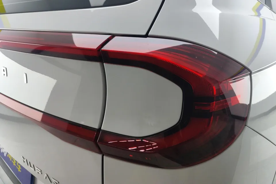 Hyundai ix35 Musa 2.0L Deluxe Edition DLX 2024 — миниатюра 3