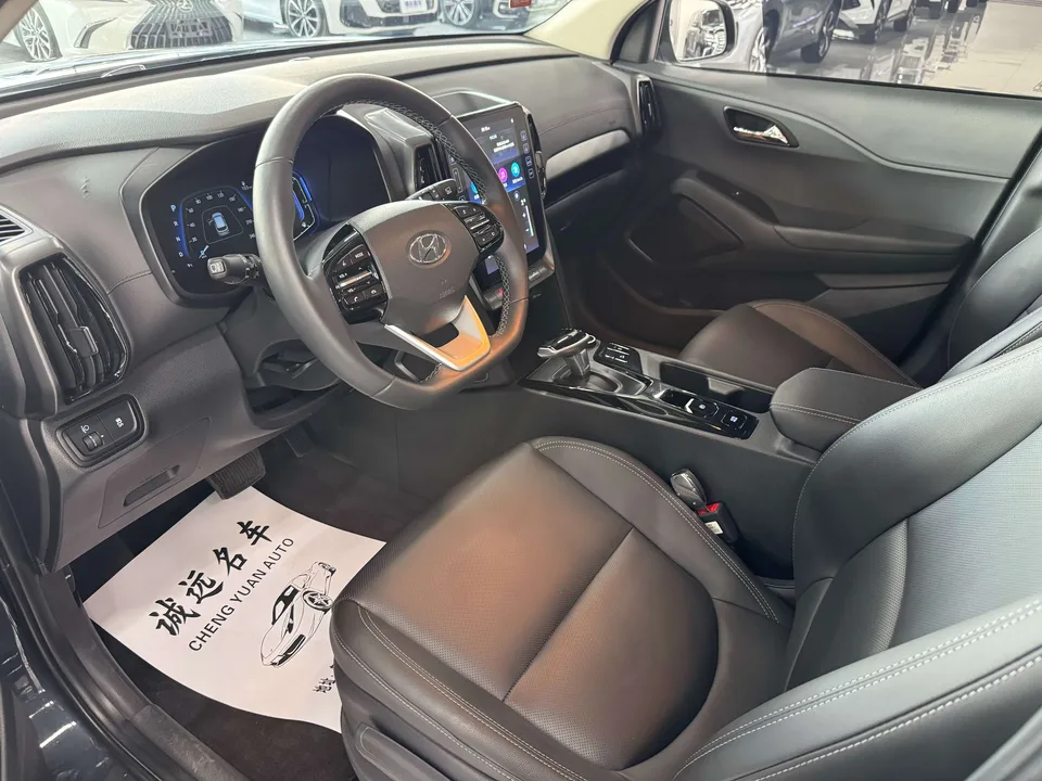 Hyundai ix35 Hyundai ix35 2021 2.0L Automatic 2WD Leading Edition GLS 2022 — миниатюра 4