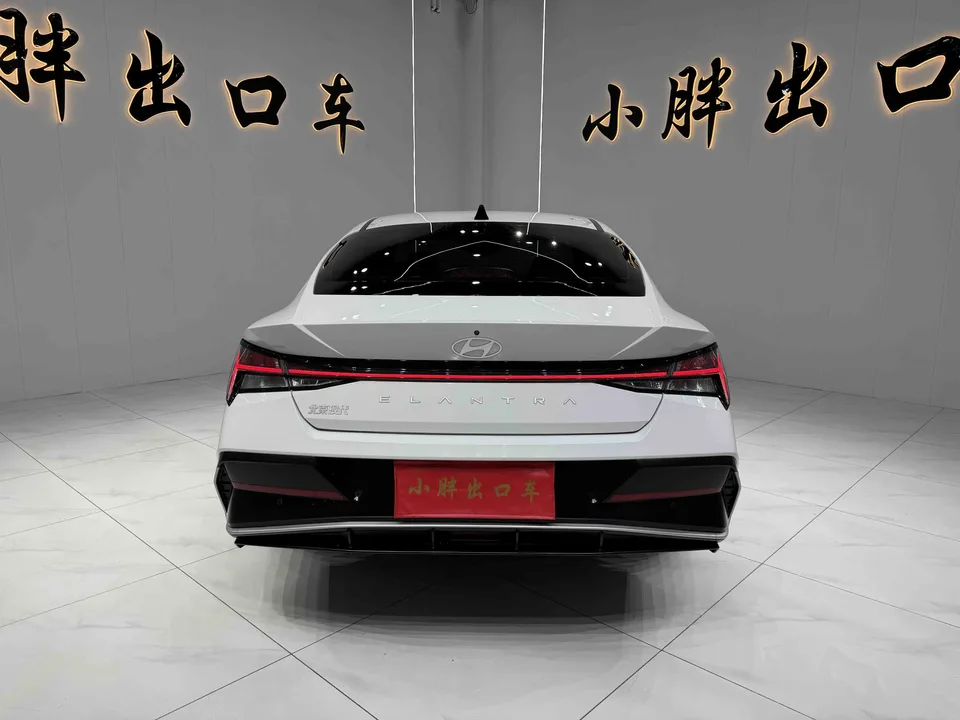 Hyundai Elantra Elantra 2023 1.5L CVT LUX Premium Edition 2023 — thumbnail 2