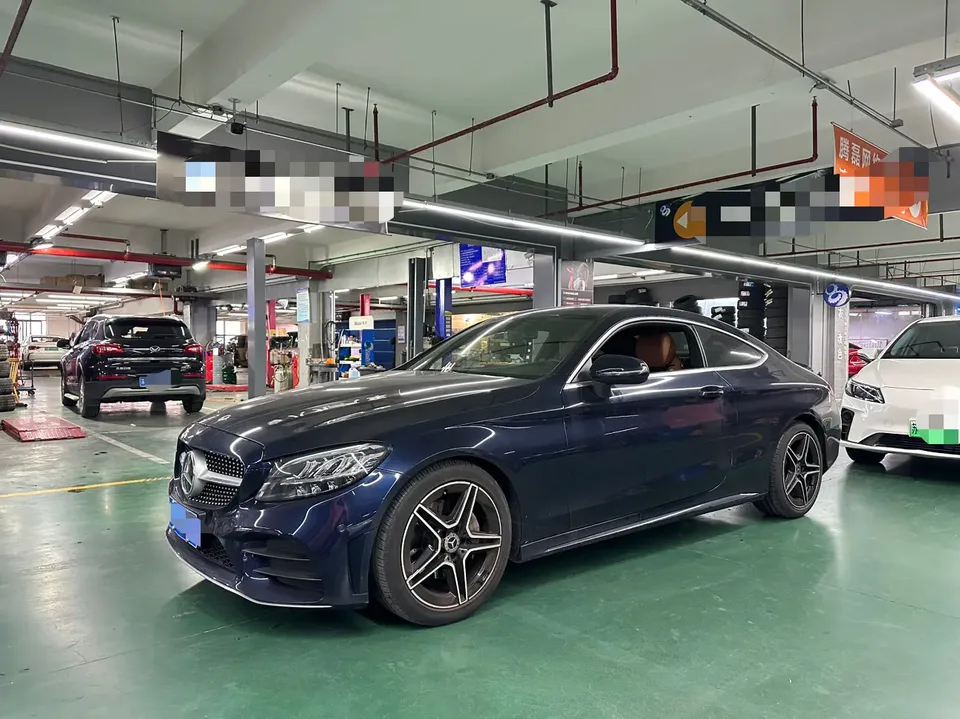 Mercedes-Benz C-Class 2022