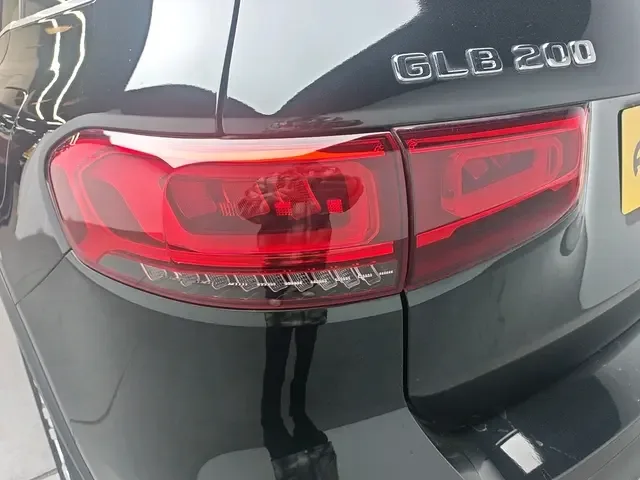 Mercedes-Benz GLB-Class Mercedes-Benz GLB 2022 GLB 200 Dynamic 2022 — миниатюра 4