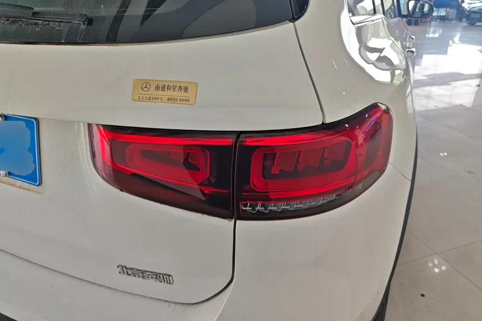 Mercedes-Benz GLB-Class GLB 220 Fashion Edition 2022 — миниатюра 2