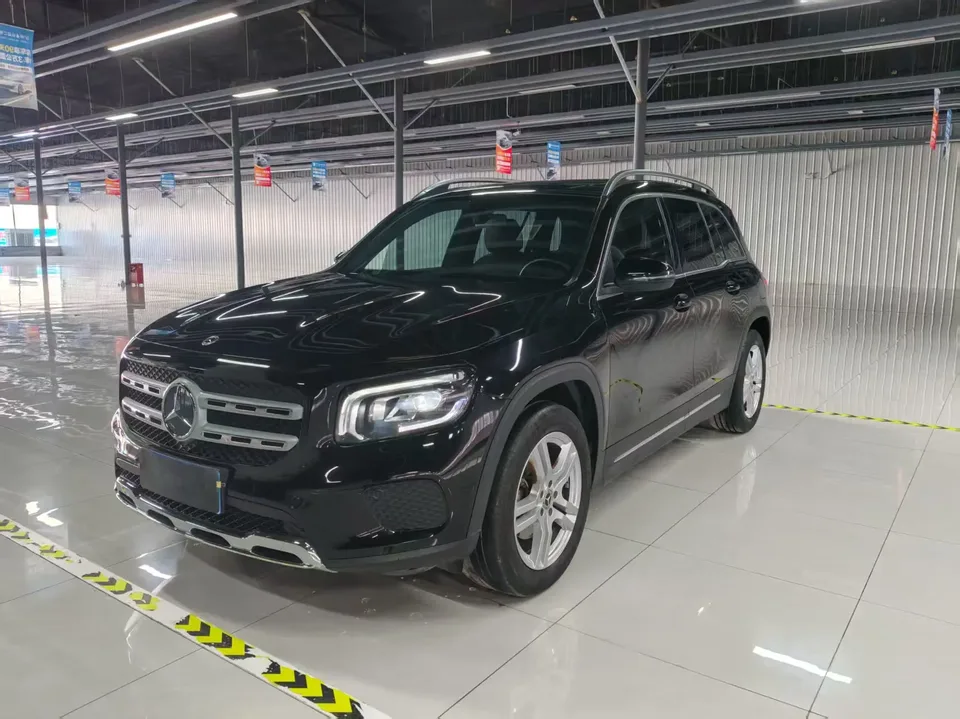 Mercedes-Benz GLB-Class 2023