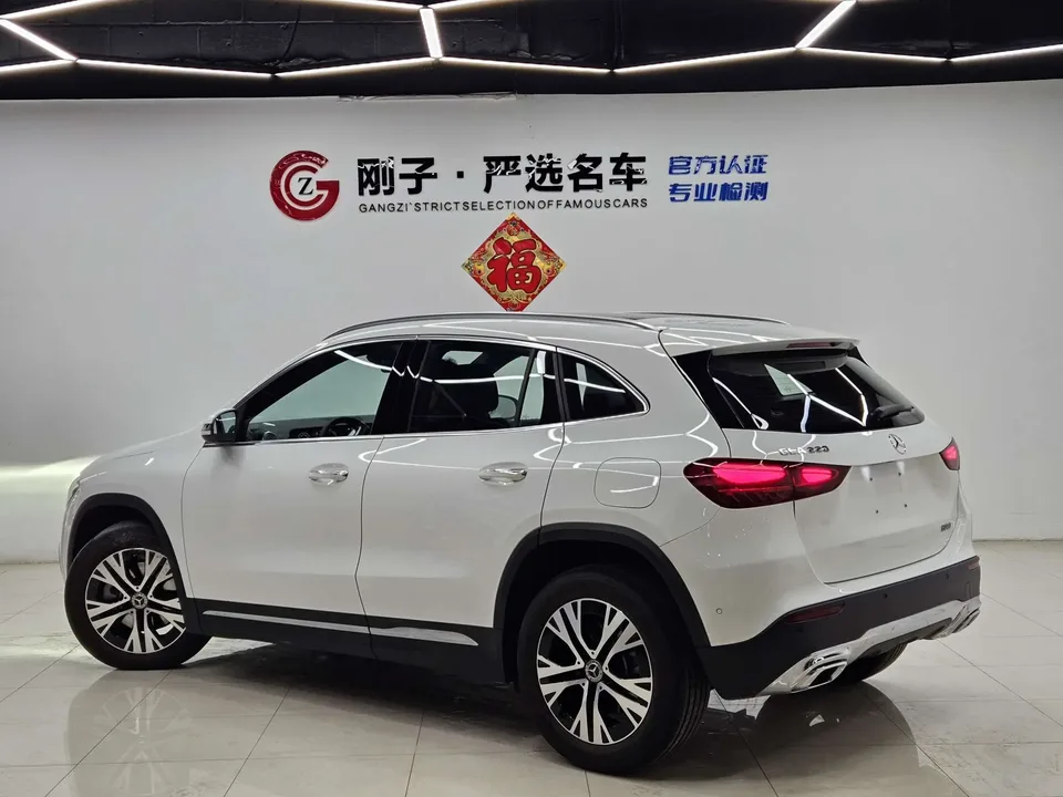 Mercedes-Benz GLA GLA 220 2025 — миниатюра 2