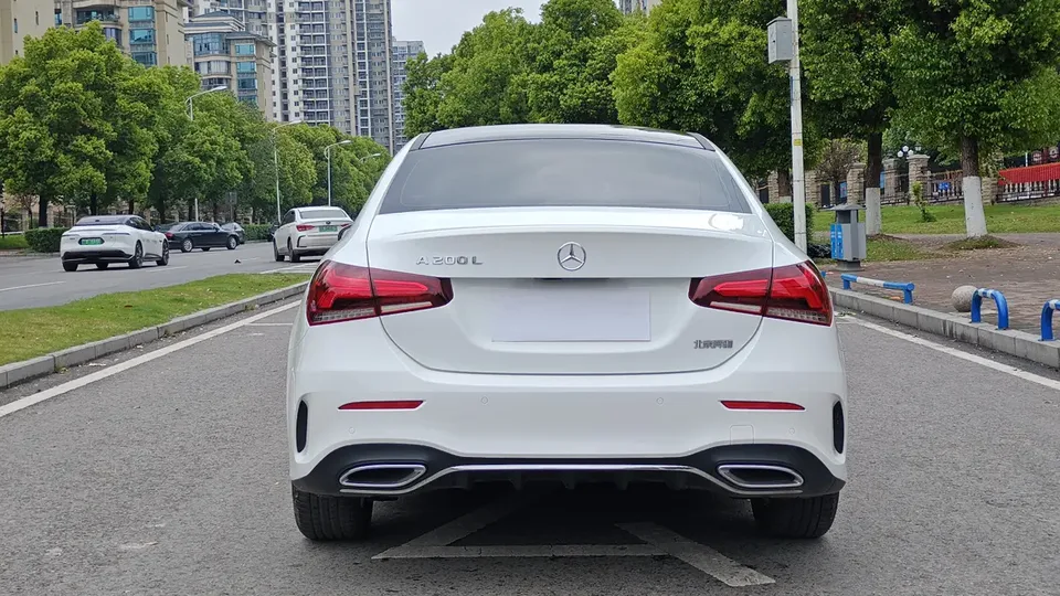 Mercedes-Benz Mercedes Benz A Class A 200 L Sports Sedan Fashion Edition 2022 — миниатюра 5