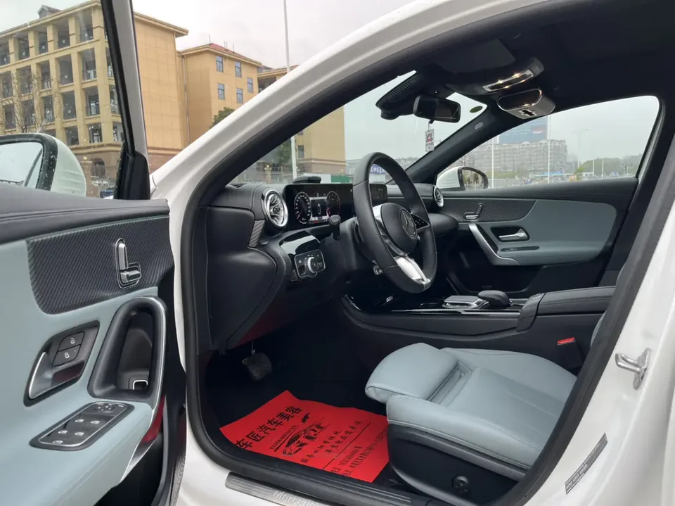 Mercedes-Benz Mercedes Benz A Class Mercedes-Benz A-Class 2024 A 200 L Fashion Edition 2024 — миниатюра 5