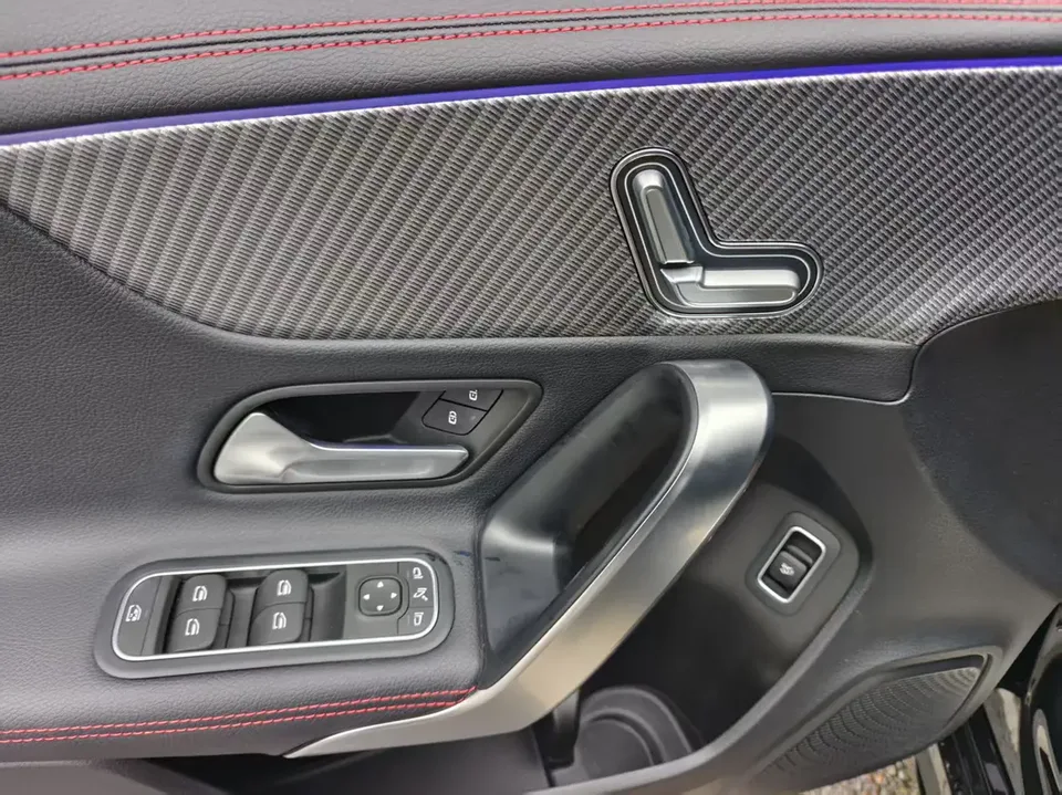 Mercedes-Benz Mercedes Benz A Class Mercedes-Benz A-Class 2024 A 200 L Fashion Edition 2024 — миниатюра 4
