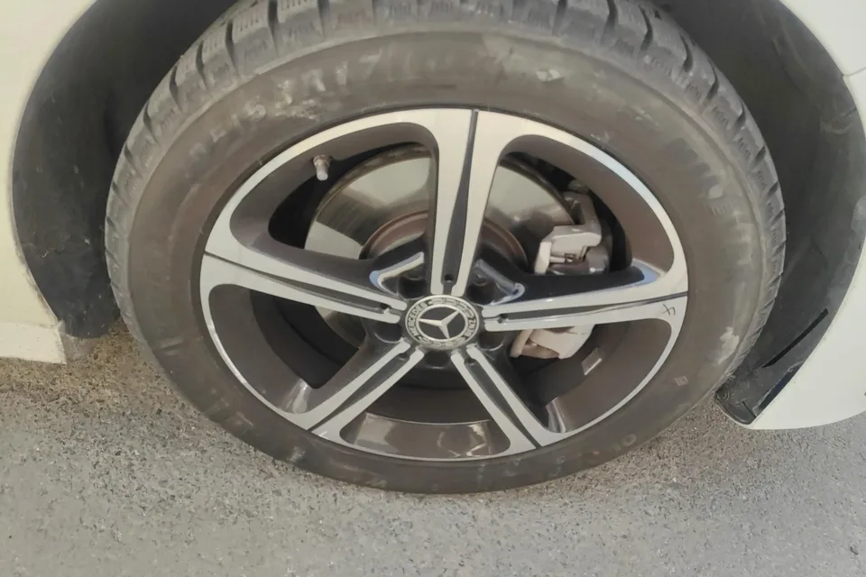 Mercedes-Benz Mercedes Benz A Class Mercedes-Benz A-Class 2024 A 200 L Fashion Edition 2024 — миниатюра 3