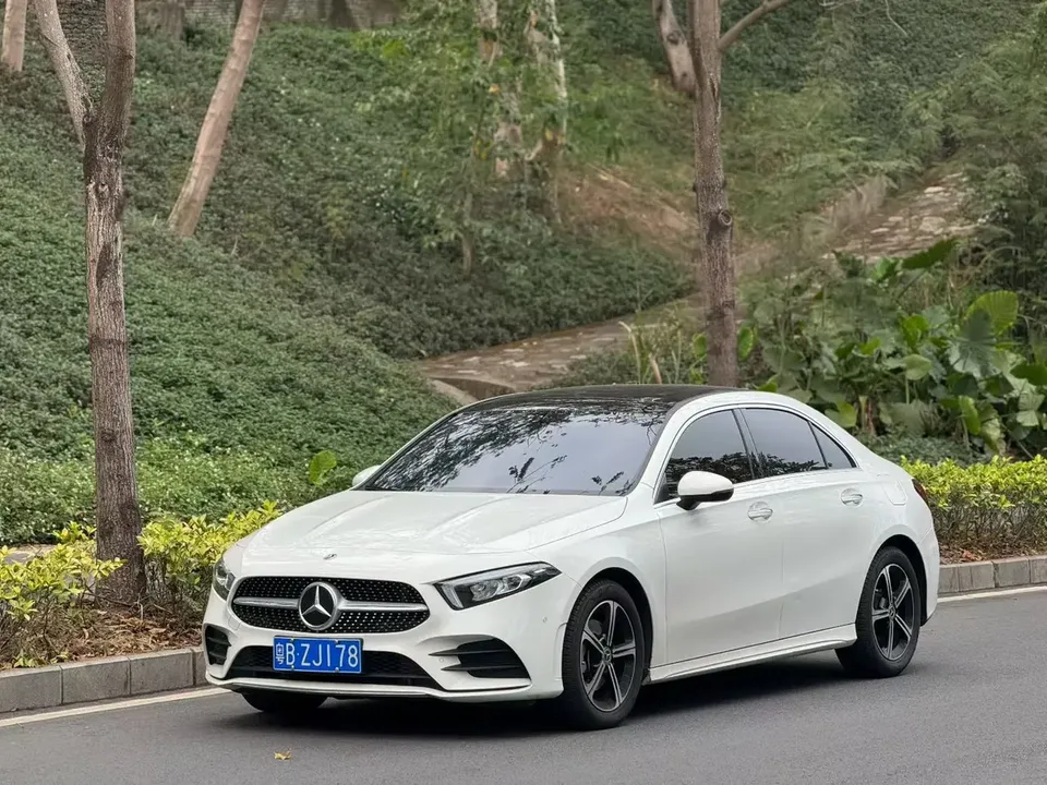 Mercedes-Benz Mercedes Benz A Class 2022