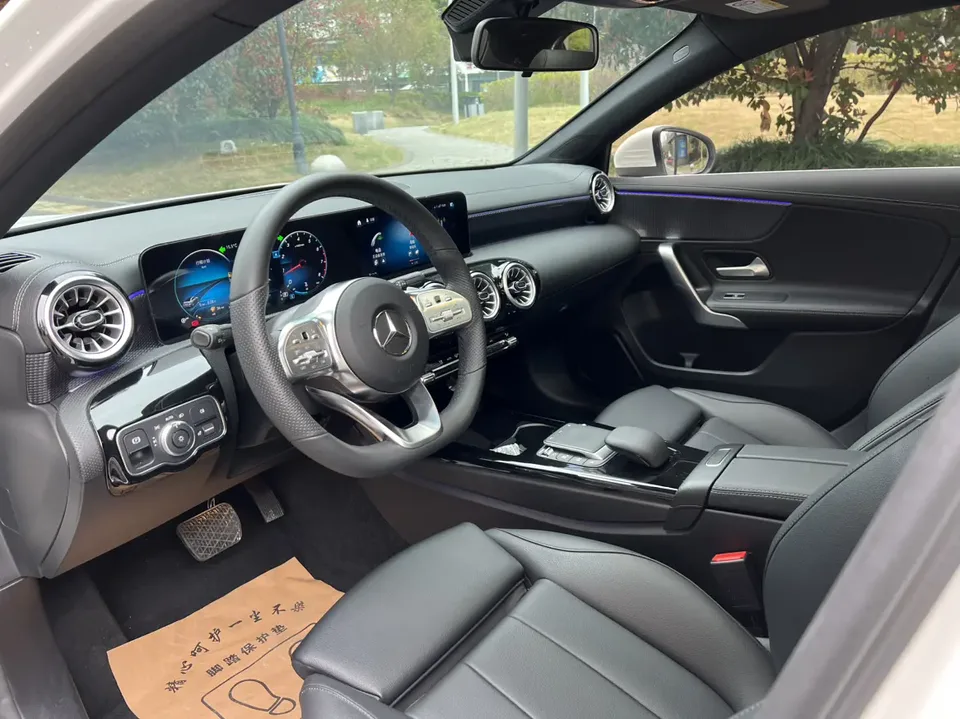 Mercedes-Benz Mercedes Benz A Class Mercedes-Benz A-Class 2022 A 200 L sports sedan dynamic version 2022 — миниатюра 4