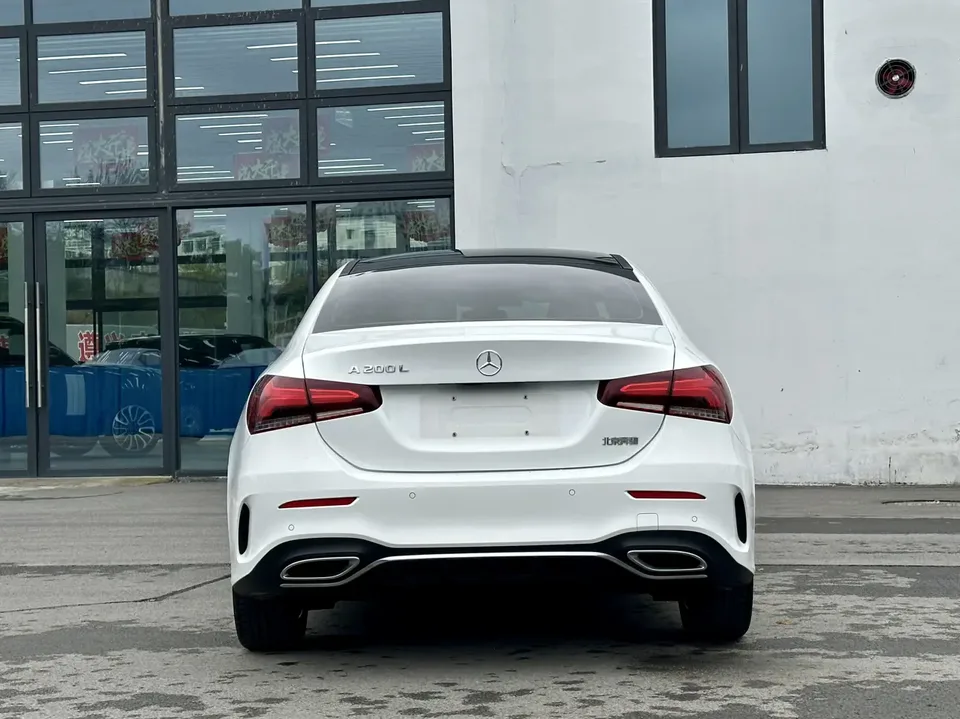 Mercedes-Benz Mercedes Benz A Class Mercedes-Benz A-Class 2023 A 200 L Sports Sedan Fashion Edition 2023 — миниатюра 2