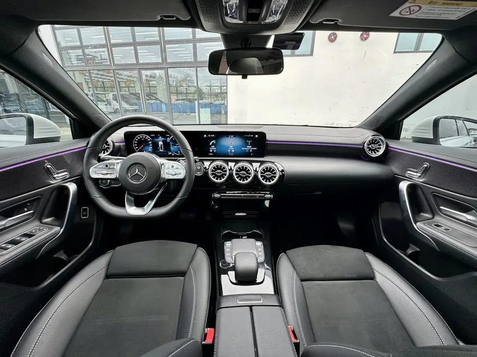 Mercedes-Benz Mercedes Benz A Class Mercedes-Benz A-Class 2023 A 200 L Sports Sedan Fashion Edition 2023 — миниатюра 3