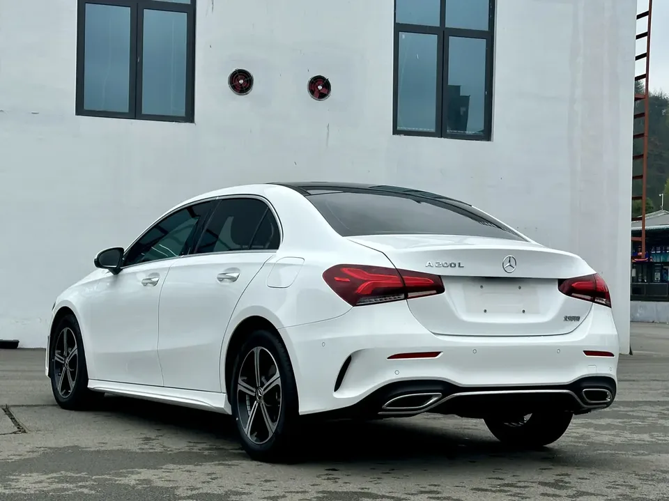 Mercedes-Benz Mercedes Benz A Class Mercedes-Benz A-Class 2023 A 200 L Sports Sedan Fashion Edition 2023 — миниатюра 4