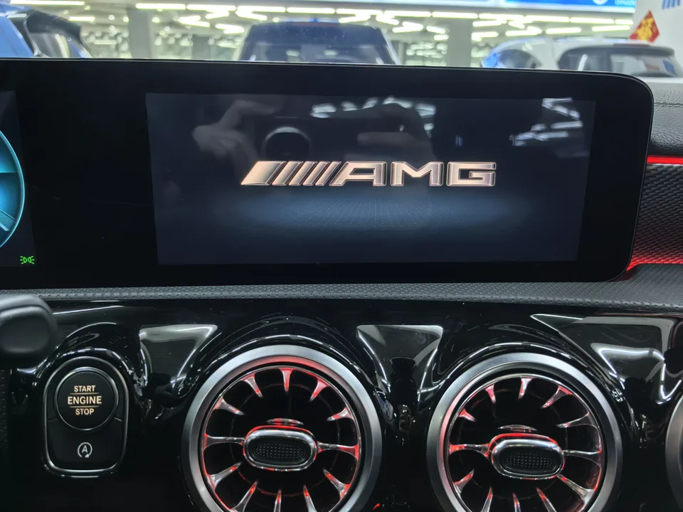 Mercedes-Benz Mercedes Benz A Class Mercedes-Benz A-Class 2022 A 180 L 2022 — миниатюра 3