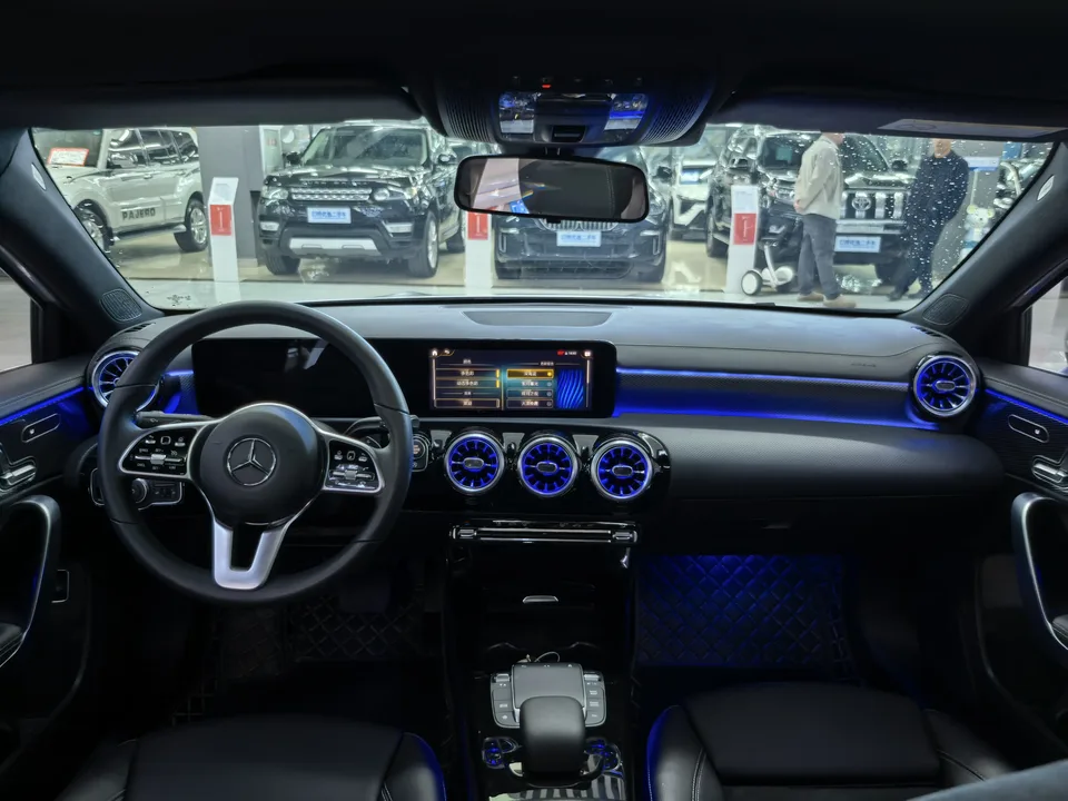 Mercedes-Benz Mercedes Benz A Class Mercedes-Benz A-Class 2022 A 180 L 2022 — миниатюра 5