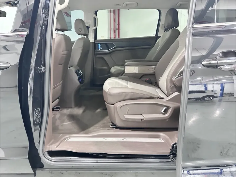 Volkswagen Weiran Weiran 2024 330TSI Business Edition 2024 — миниатюра 4