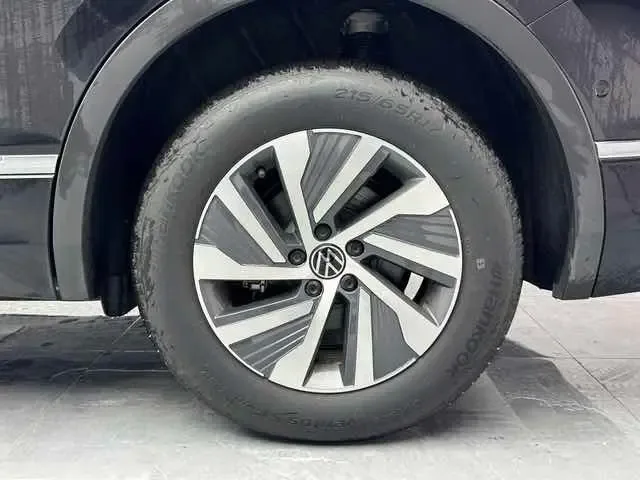 Volkswagen Tiguan L PHEV Tiguan L PHEV 2022 430PHEV plug-in hybrid premium version 2025 — миниатюра 3