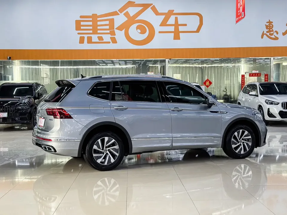 Volkswagen Tiguan L PHEV Tiguan L PHEV 2023 430PHEV Plug-in Hybrid Flagship Edition 2022 — миниатюра 2