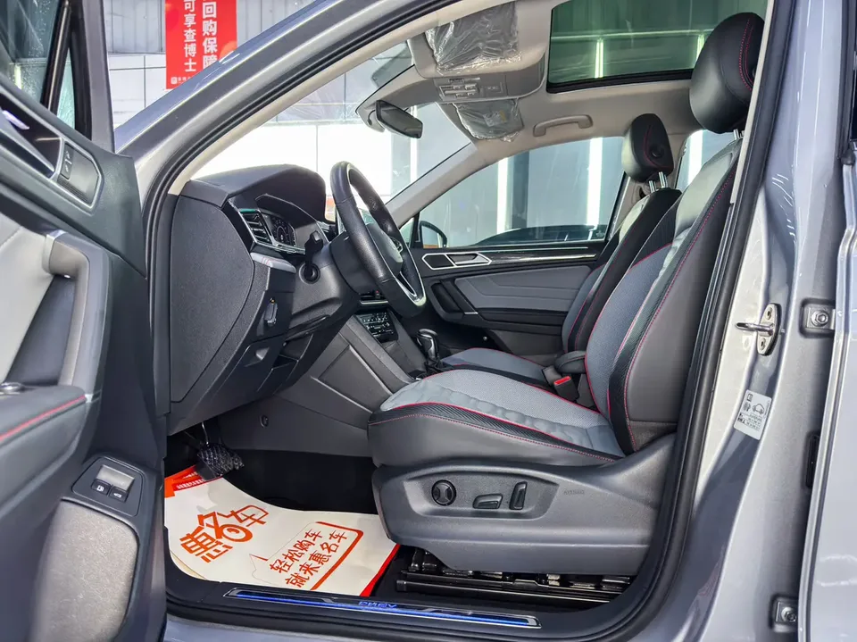 Volkswagen Tiguan L PHEV Tiguan L PHEV 2023 430PHEV Plug-in Hybrid Flagship Edition 2022 — миниатюра 4