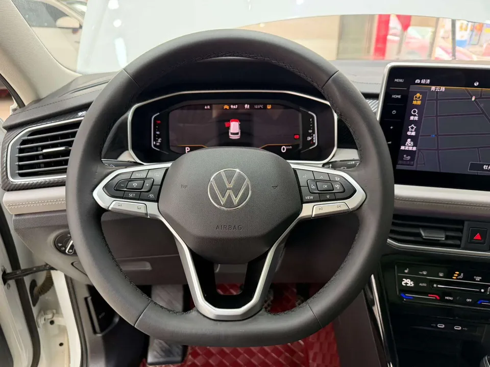 Volkswagen Tayron Tanyue 2023 280TSI 2WD Luxury Plus Advanced Edition 2023 — миниатюра 4