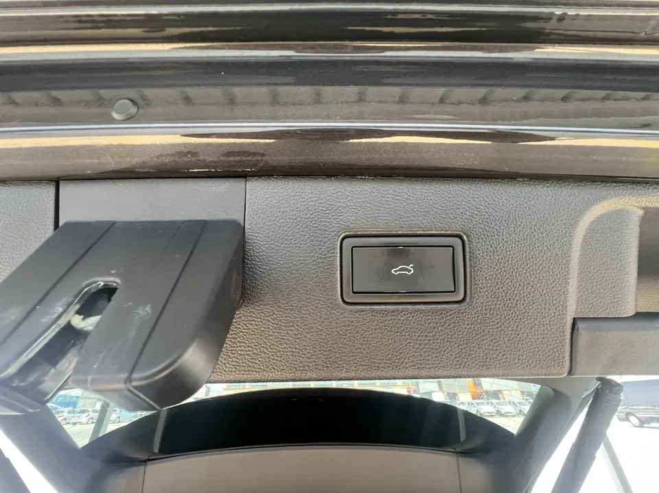 Volkswagen Tayron Tanyue 2023 280TSI 2WD Luxury Plus Advanced Edition 2023 — миниатюра 4