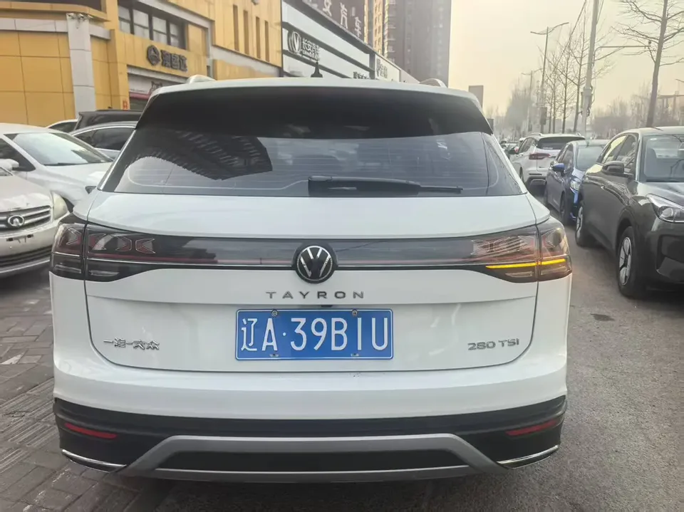 Volkswagen Tayron Tanyue 2023 280TSI 2WD Luxury Plus Advanced Edition 2023 — миниатюра 4