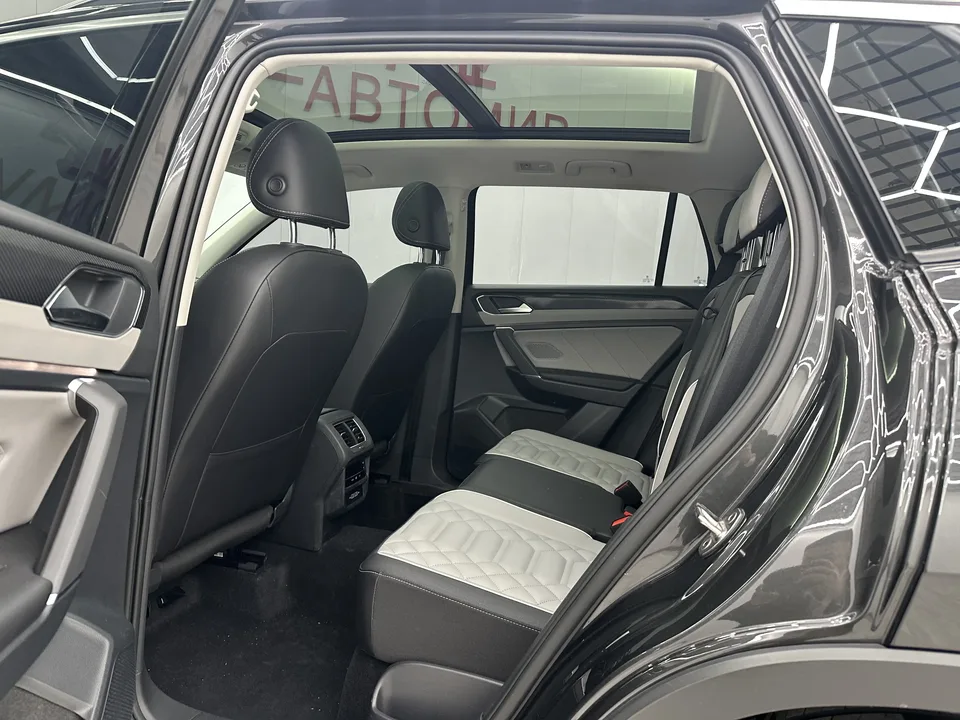 Volkswagen Tayron Tanyue 2023 280TSI 2WD Luxury Plus Advanced Edition 2023 — миниатюра 5