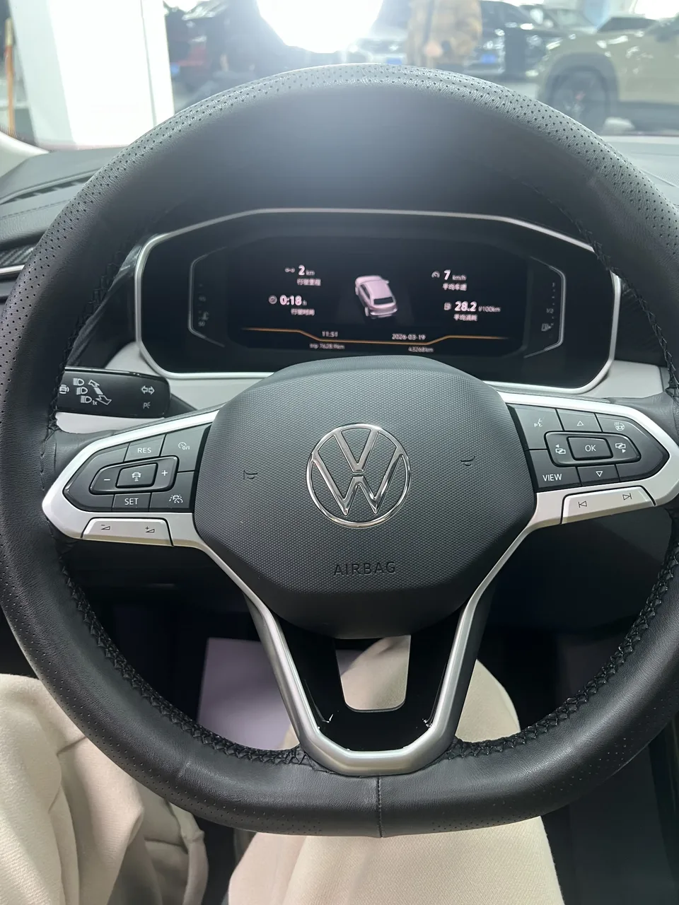 Volkswagen Tayron Tanyue 2023 280TSI 2WD Luxury Plus Advanced Edition 2022 — миниатюра 5