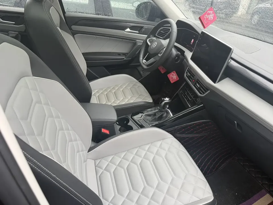 Volkswagen Tayron Tanyue 2023 280TSI 2WD Luxury Plus Advanced Edition 2022 — миниатюра 3