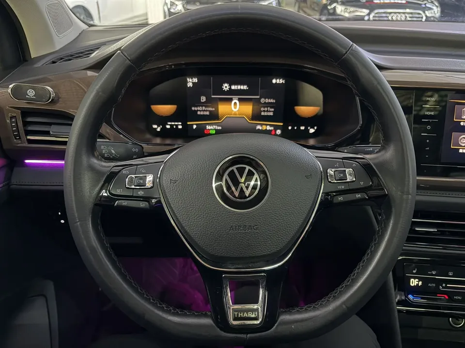 Volkswagen Tharu 280TSI 2WD Luxury Edition 2022 — миниатюра 4