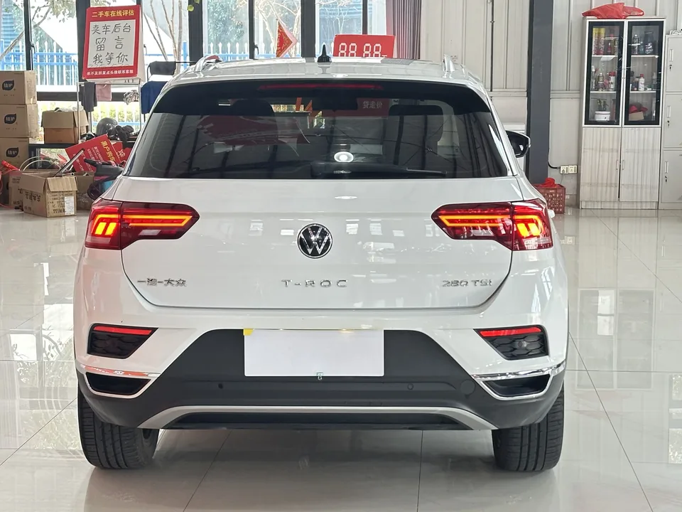 Volkswagen T-Roc Tange 280TSI DSG two-wheel drive comfort PLUS 2022 — миниатюра 2