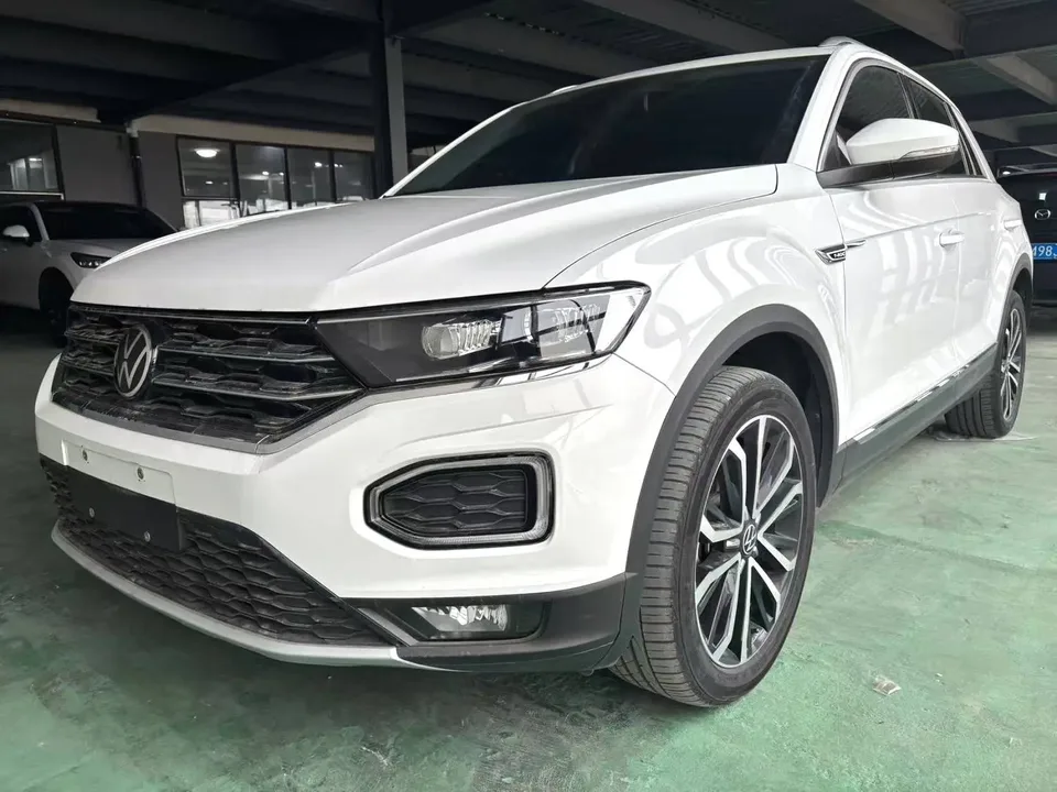 Volkswagen T-Roc Tange 280TSI DSG two-wheel drive comfort PLUS 2022 — фото 1, купить с доставкой в Москву