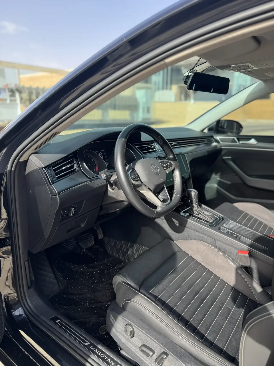 Volkswagen Magotan 330TSI DSG 30th Anniversary Edition 2022 — миниатюра 5