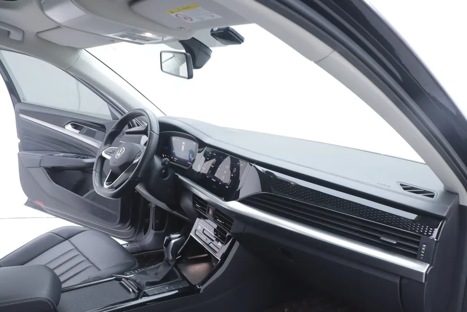 Volkswagen Passat PHEV Passat PHEV 2020 430PHEV Hybrid Elite Edition 2022 — миниатюра 3