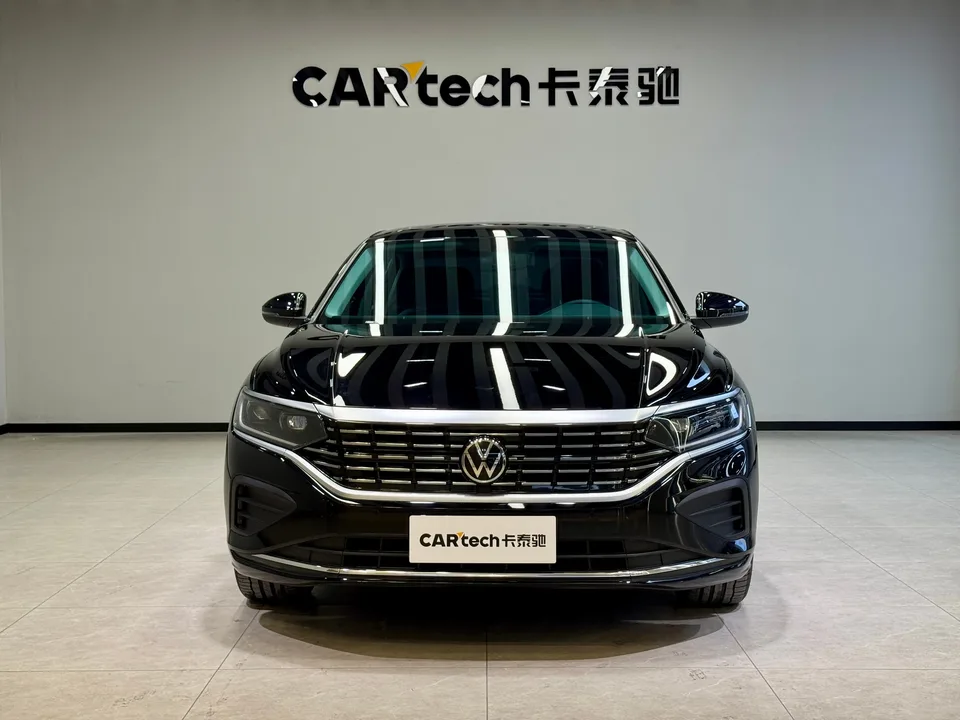 Volkswagen Passat Outstanding Model 380TSI Longteng Edition 2025 — миниатюра 2