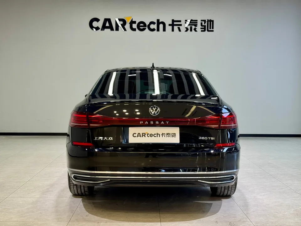 Volkswagen Passat Outstanding Model 380TSI Longteng Edition 2025 — миниатюра 3