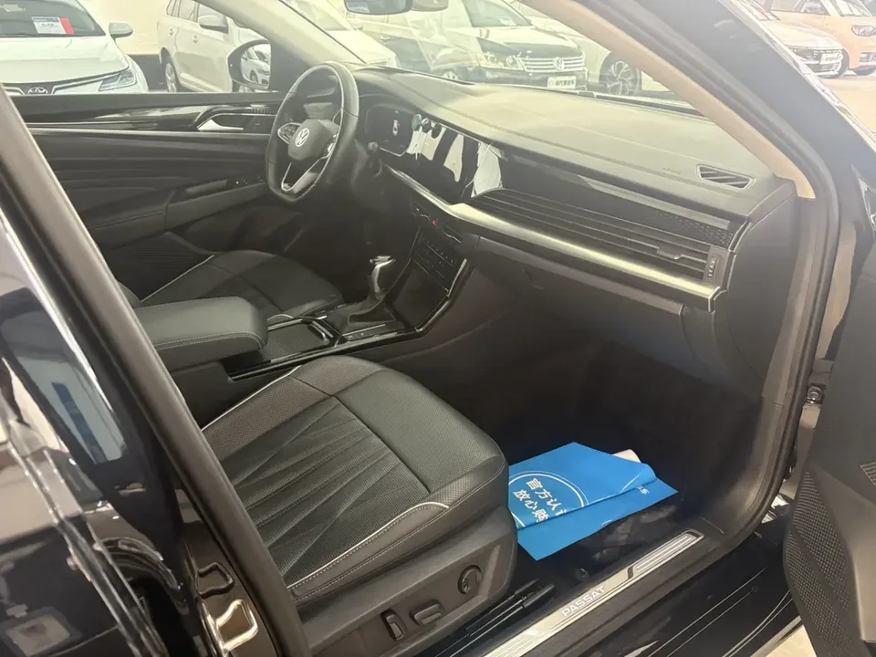 Volkswagen Passat Passat 2023 330TSI Deluxe Edition 2024 — миниатюра 5