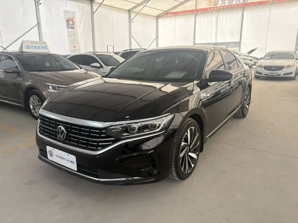 Volkswagen Passat 2024