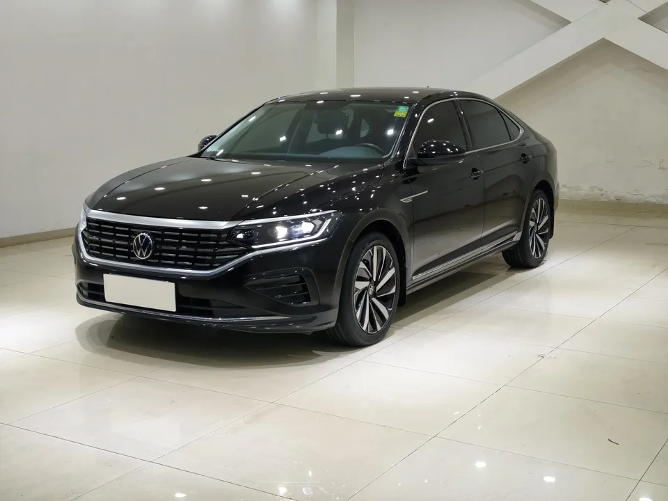 Volkswagen Passat 2022