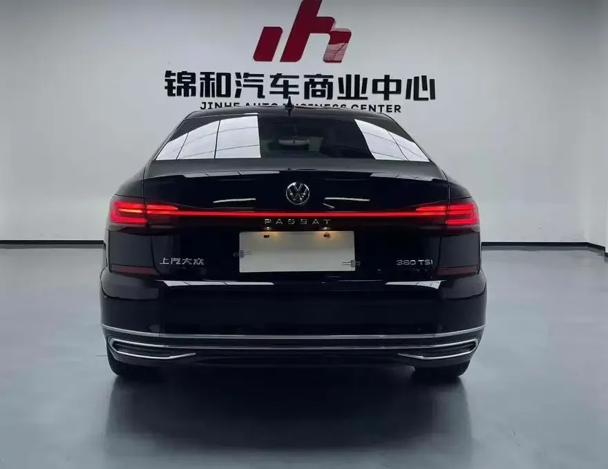 Volkswagen Passat Passat 2024 380TSI Star Elite Edition 2024 — миниатюра 2