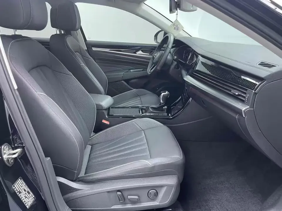 Volkswagen Passat Passat 2024 380TSI Star Elite Edition 2024 — миниатюра 5