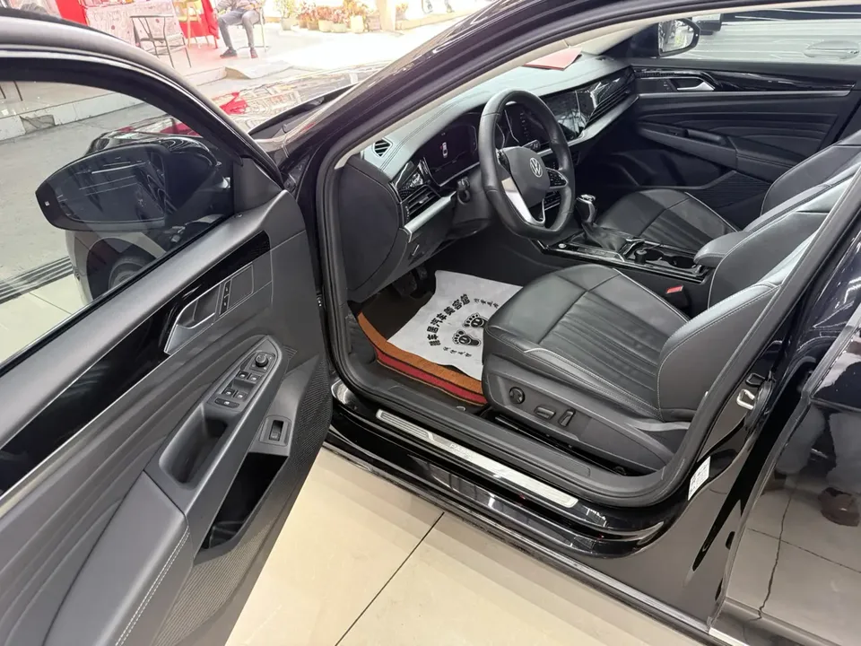 Volkswagen Passat Passat 2022 330TSI Star Elite Edition 2022 — миниатюра 5