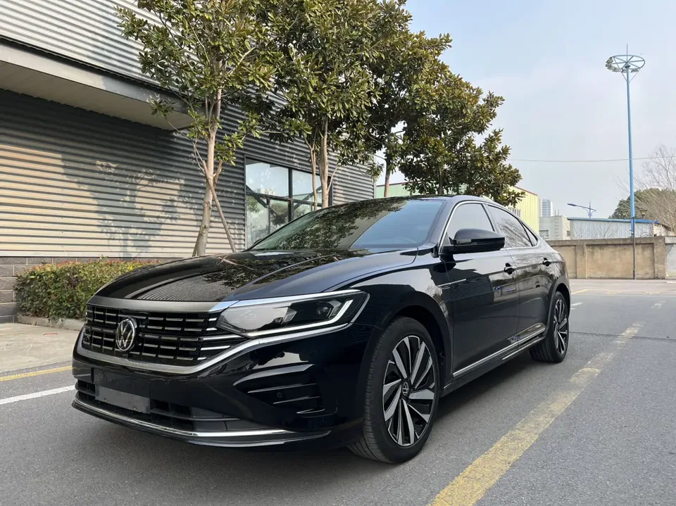 Volkswagen Passat 2022