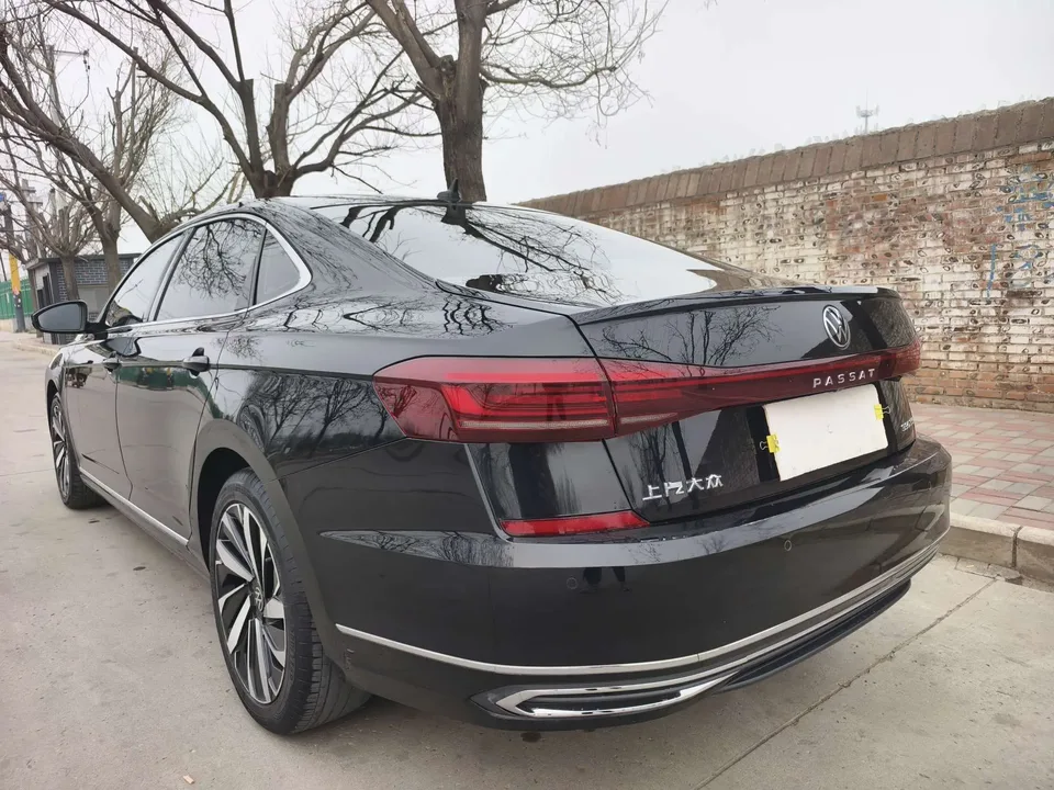 Volkswagen Passat Passat 2022 330TSI Elite Edition 2022 — миниатюра 2