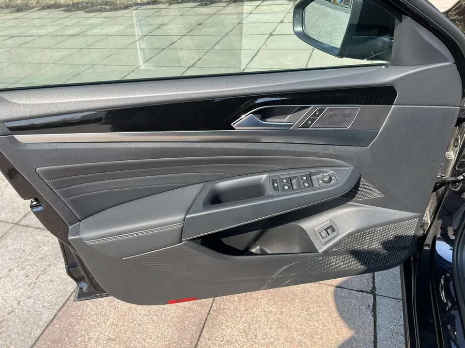 Volkswagen Passat Passat 2022 280TSI Business Edition 2022 — thumbnail 3