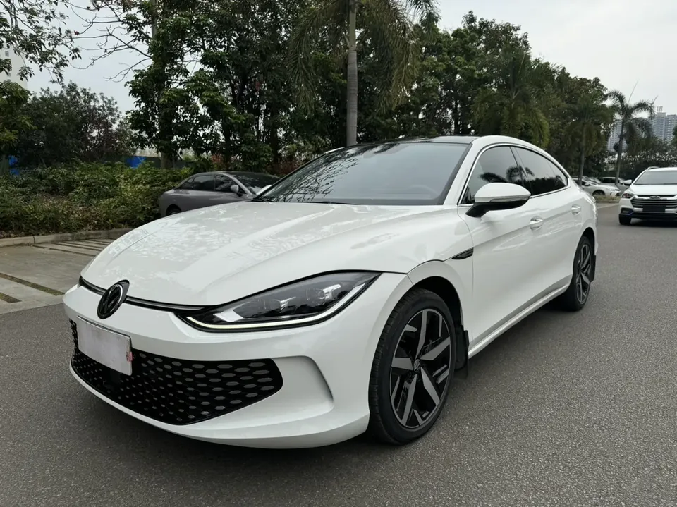 Volkswagen Lamando Lingdu Lingdu L 280TSI DSG Hot Edition 2022 — фото 1, купить с доставкой в Москву