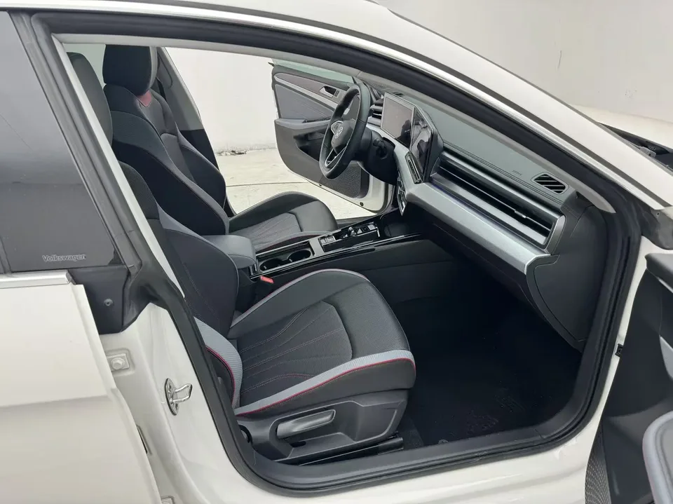 Volkswagen Lamando Lingdu Lingdu L 280TSI DSG Cool Edition 2023 — миниатюра 5